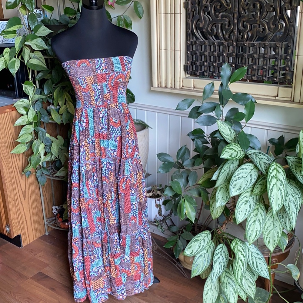LAST DAY ON POSH 8/15/26 Strapless Smocked Top Tiered Maxi Dress